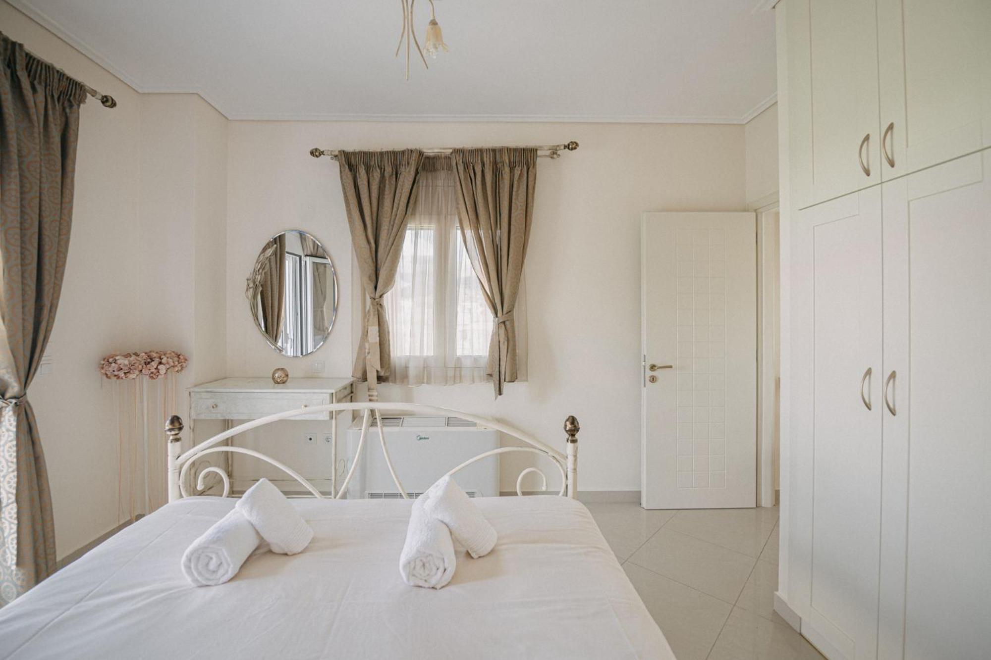 Nereides Luxury Villas Kato Almiri Exterior photo
